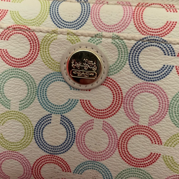 Coach Wallet - Picture 10 of 11